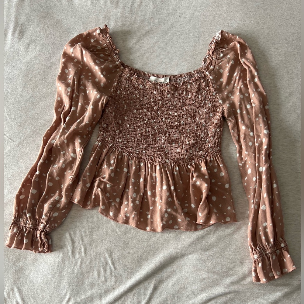 Women’s crop long sleeve top